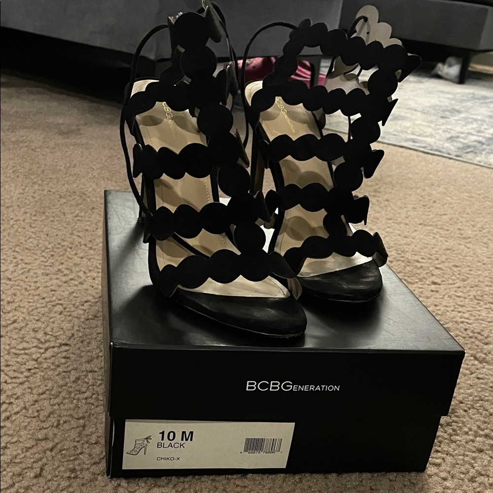 BCBGeneration Black Scalloped Heels